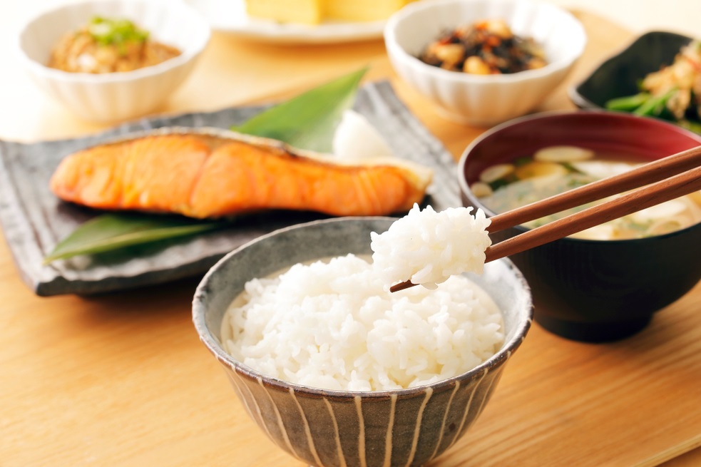 What do regular Japanese people eat for breakfast