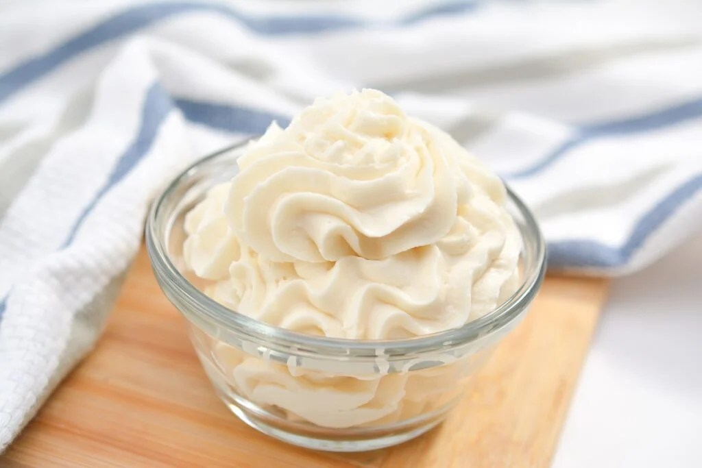 Keto Vanilla Buttercream Frosting