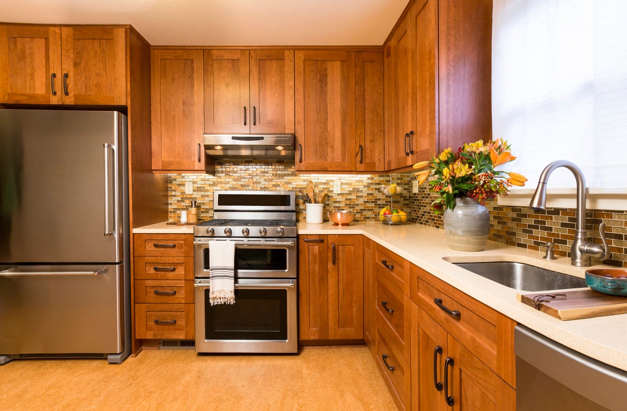 What to Know When Buying Kitchen Cabinets